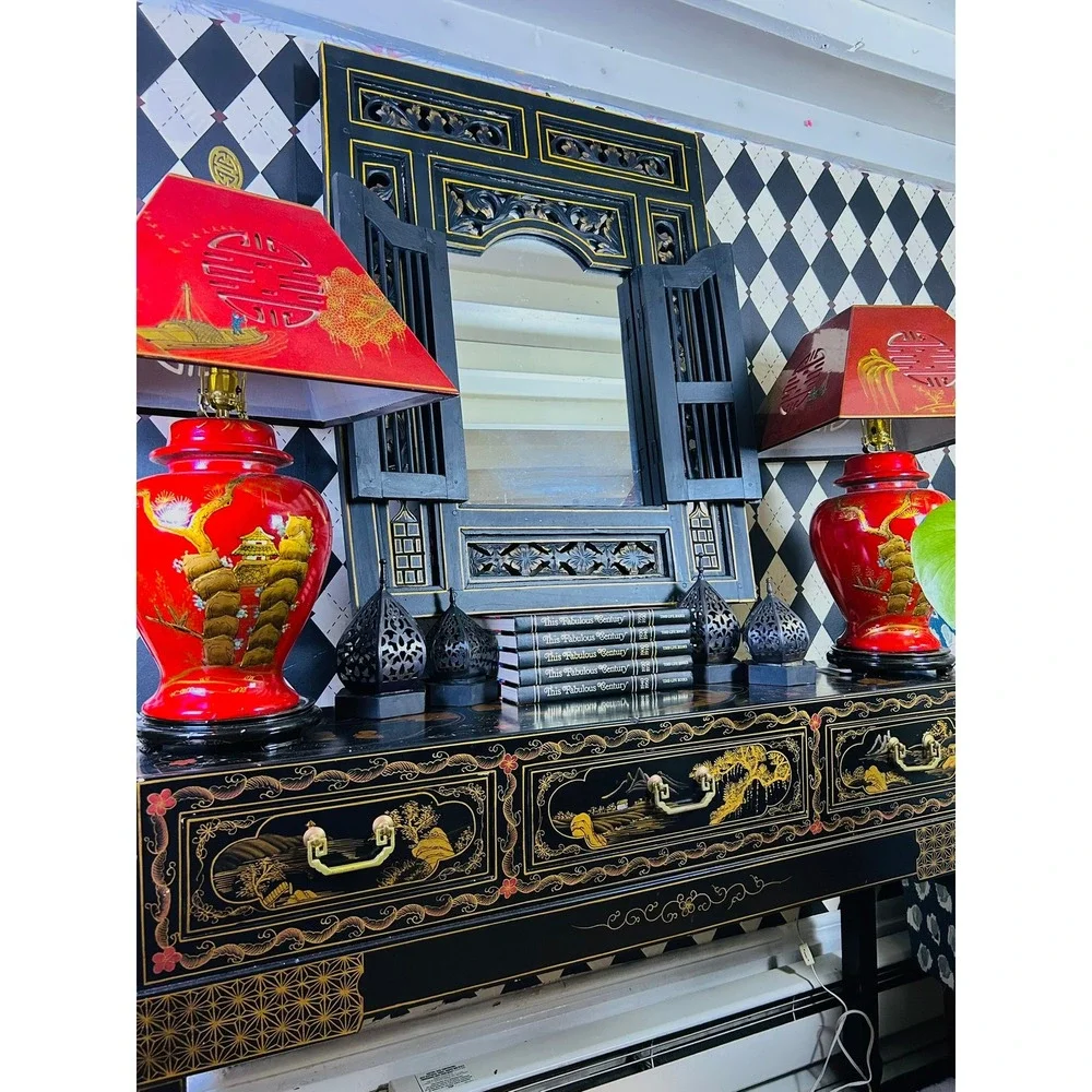 Vintage striking oversized